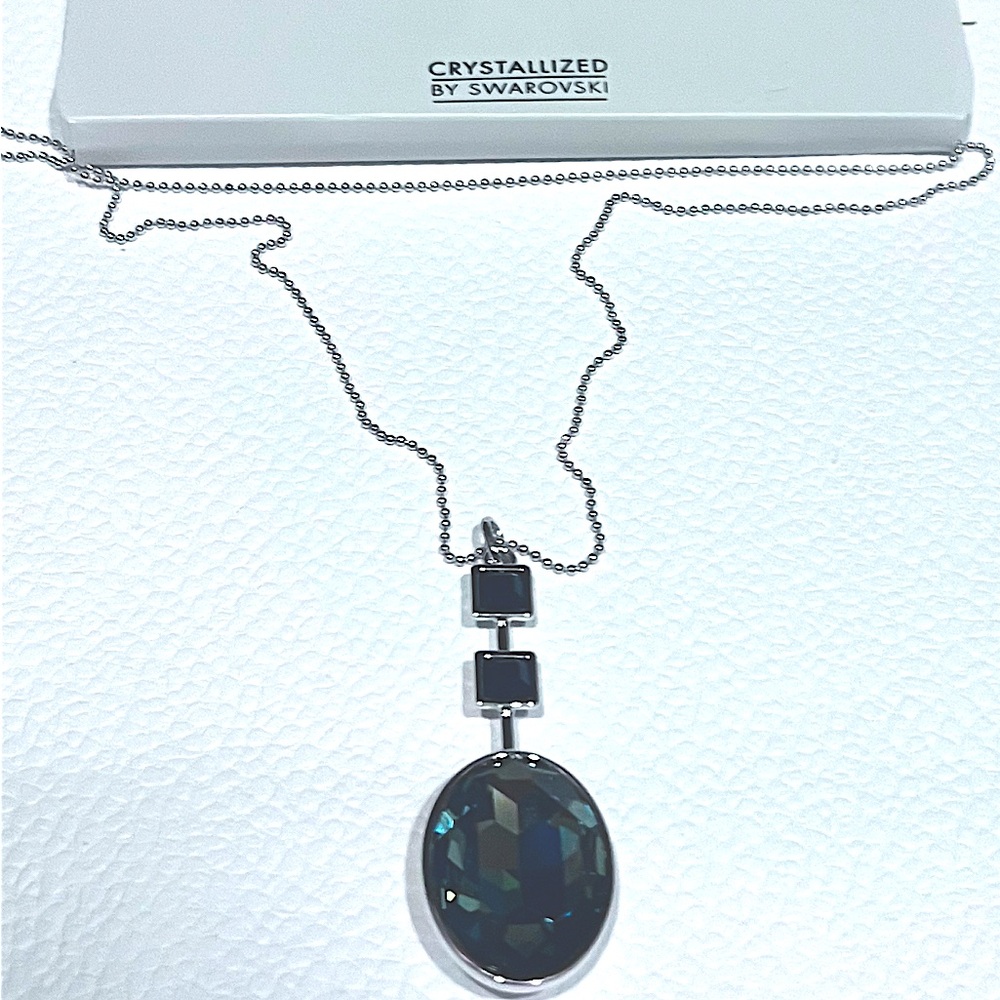 Swarovski Crystallized necklace, brand new with tags!